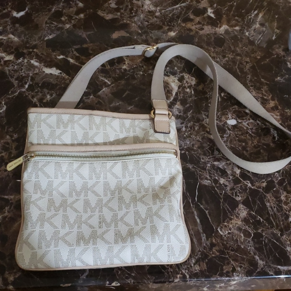 Michael Kors bag